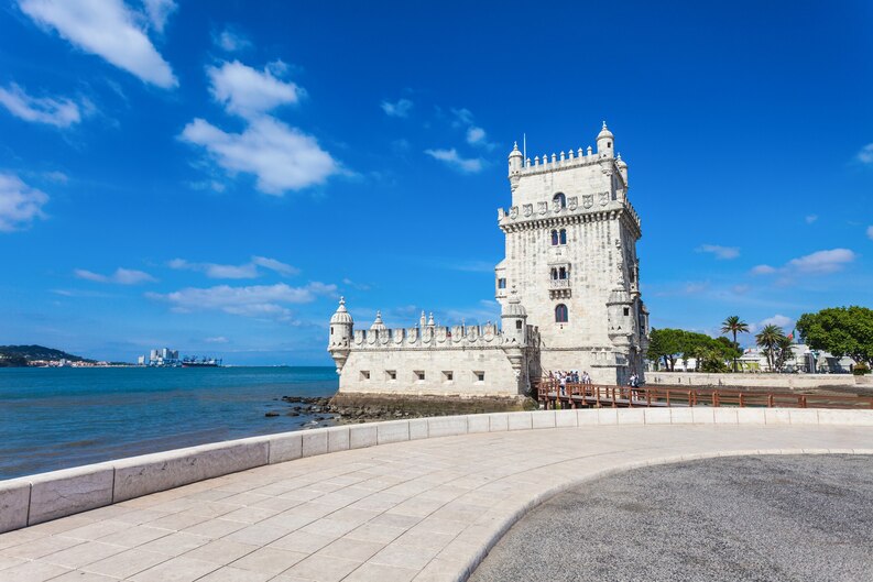 Lisbon Unveiled: Exploring the Charms of Portugal’s Vibrant Capital 